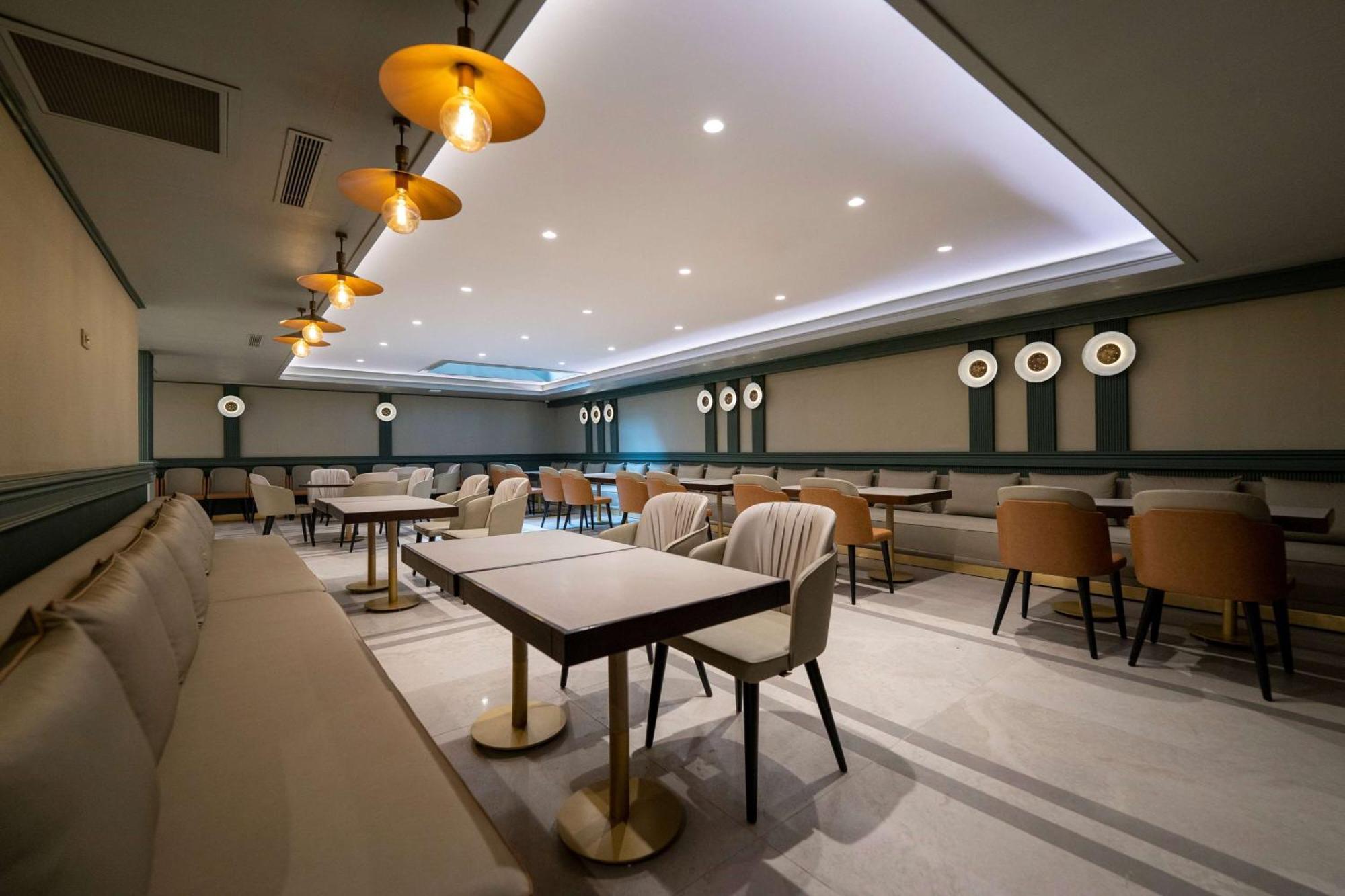 Days Inn By Wyndham Istanbul Bomonti Istambul Exterior foto