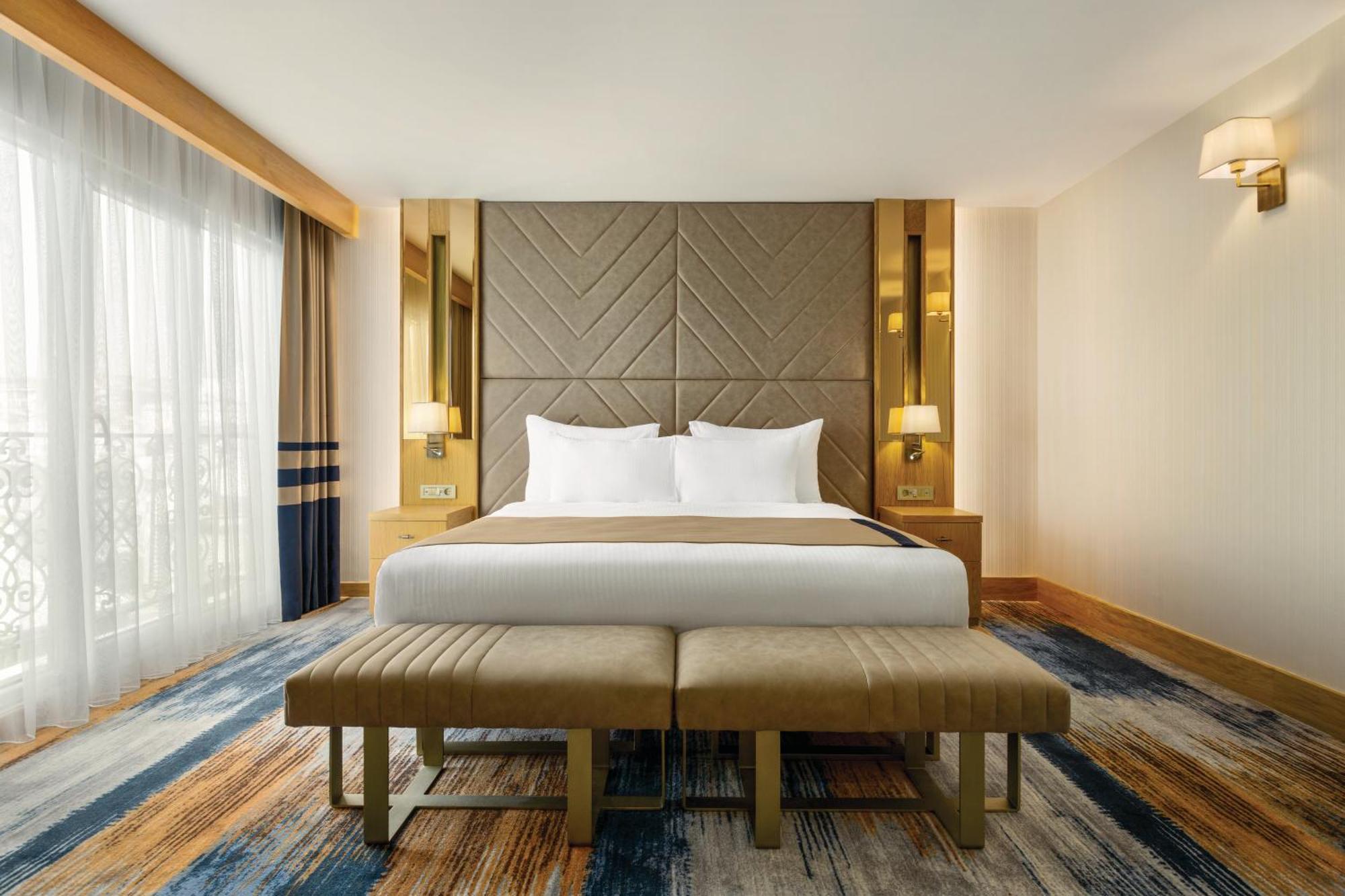 Days Inn By Wyndham Istanbul Bomonti Istambul Exterior foto